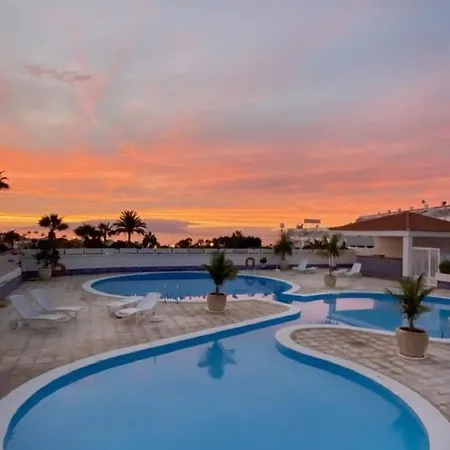 Buenavista Romantic Bungalow In Costa Adeje Exterior photo